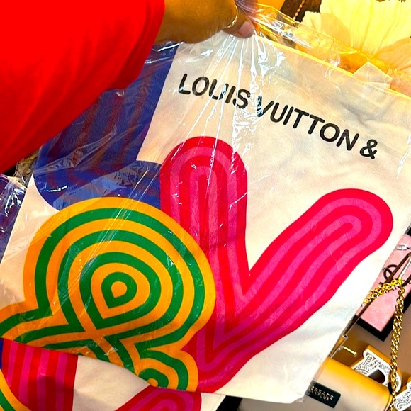 🎁⭐️ 2nd Prize New Louis Vuitton Tote LIMITED EDITION Customer Appreciation - Picture 3 of 6